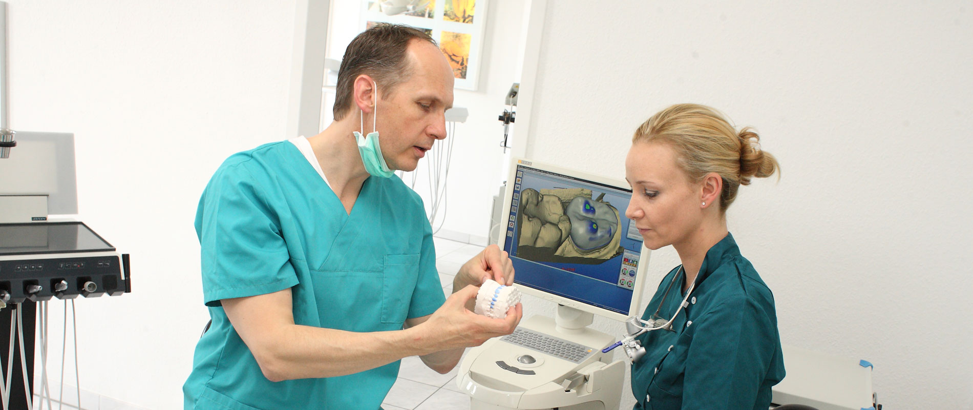CEREC-Behandlung Krone, Veneers oder Inlays oft in nur einer Sitzung